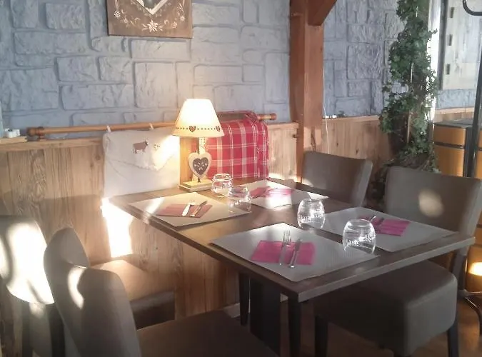 Pensionat De La Grange & Sauna