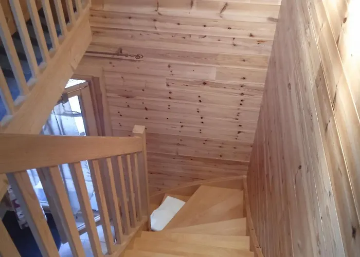 Pensionat De La Grange & Sauna